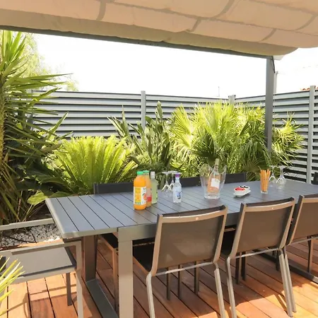 Marine En Bord De Mer... فيلة *