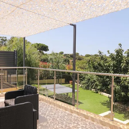 Marine En Bord De Mer... 卢米奥