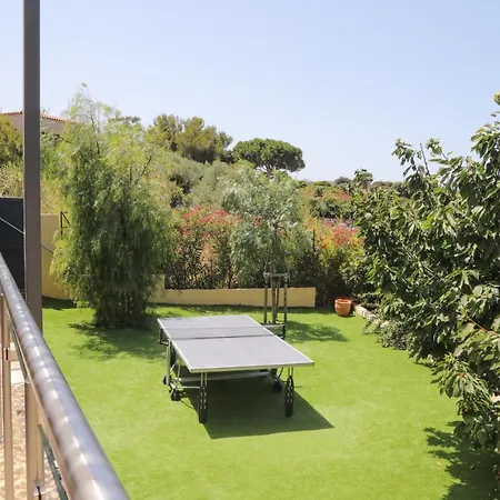 فيلة Marine En Bord De Mer...