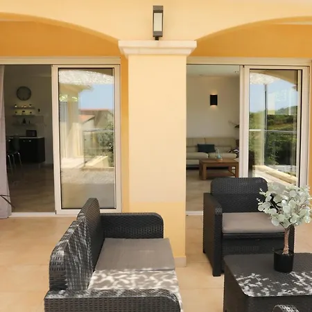 Marine En Bord De Mer... *